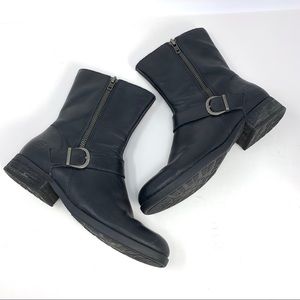 born roa boots